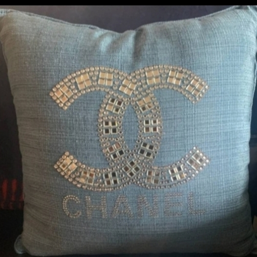 Bling Accents pillows Set